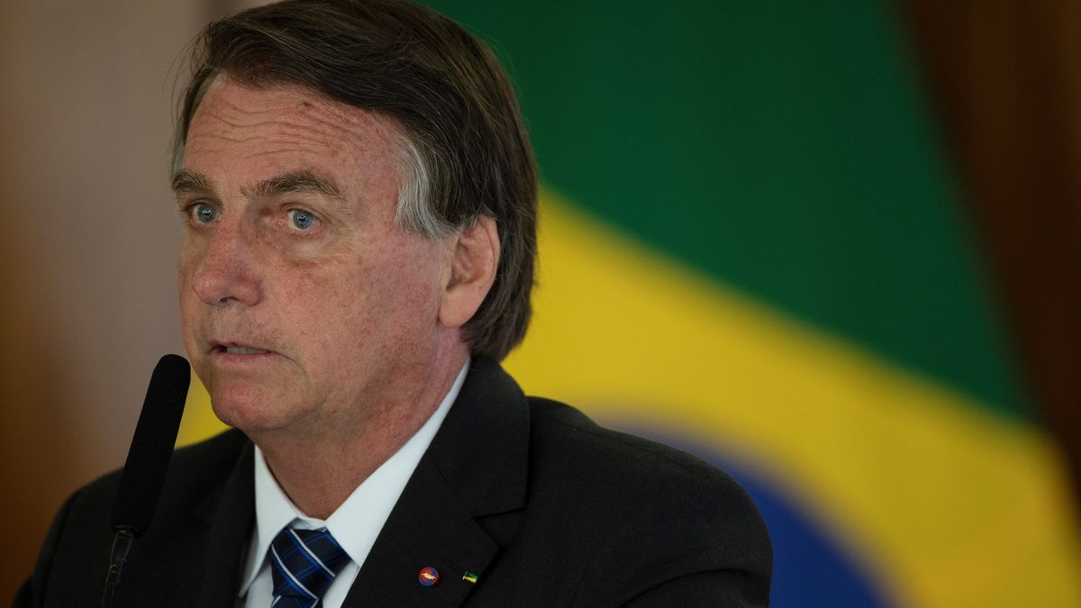 Brazilského prezidenta chtějí obvinit z vraždy kvůli nezvládnuté pandemii